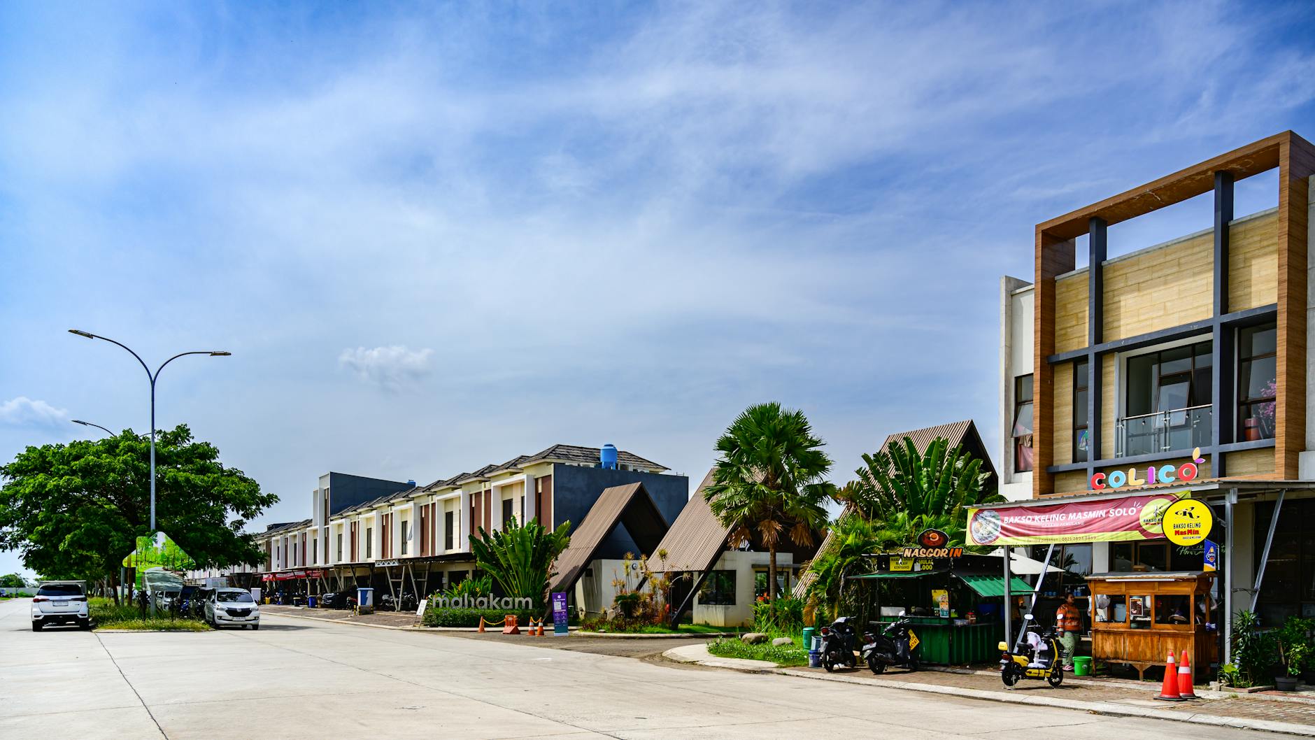 Rumah mewah dijual di Cibinong Bogor dengan fasilitas lengkap dan harga terjangkau dekat dengan pusat kota dan akses mudah ke Jakarta